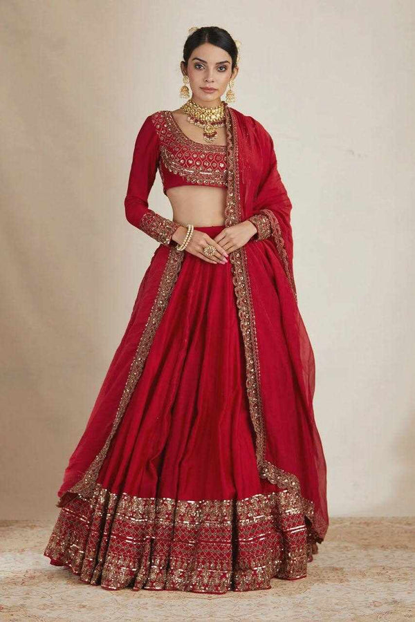 Rajkumari Rouge Lehenga