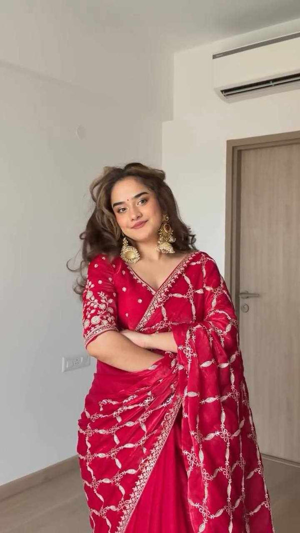 Zarina Crimson Saree