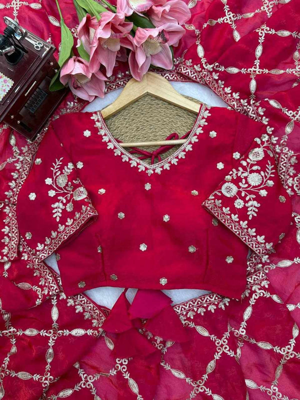 Zarina Crimson Saree