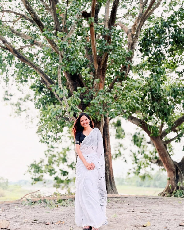White Linen Printed Saree for Women | Minimal Black Motif Printed Saree