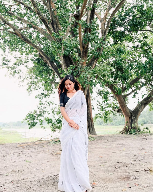 White Linen Printed Saree for Women | Minimal Black Motif Printed Saree