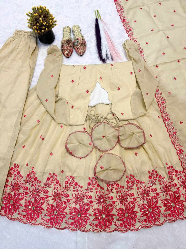 Petal Pearl Suit Set